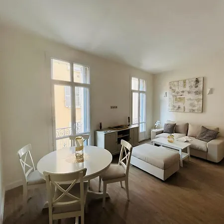 Elegant 2p Rue Meynadier 350 M Palais & Beaches